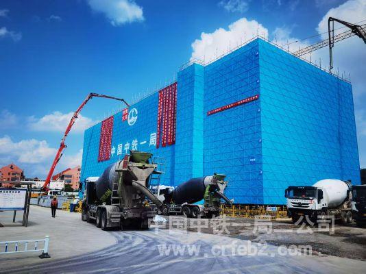 8cb153602d10dc7cc1aacef00805d1e