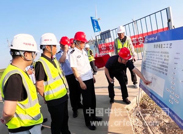 2527800894253861076(1) 2527800894253861076(1)