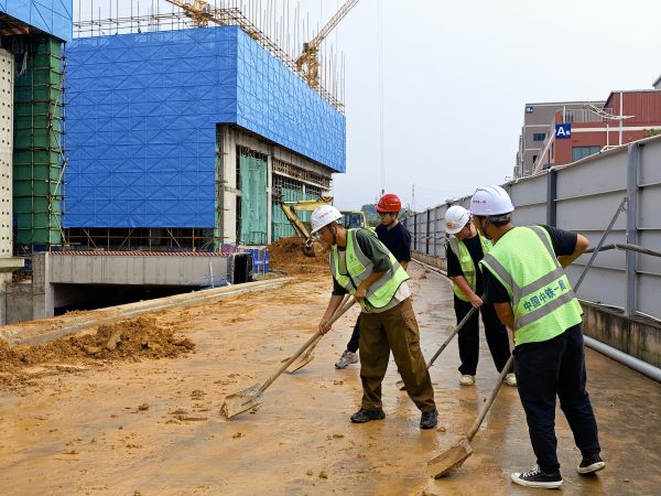 施工路面清理 施工路面清理