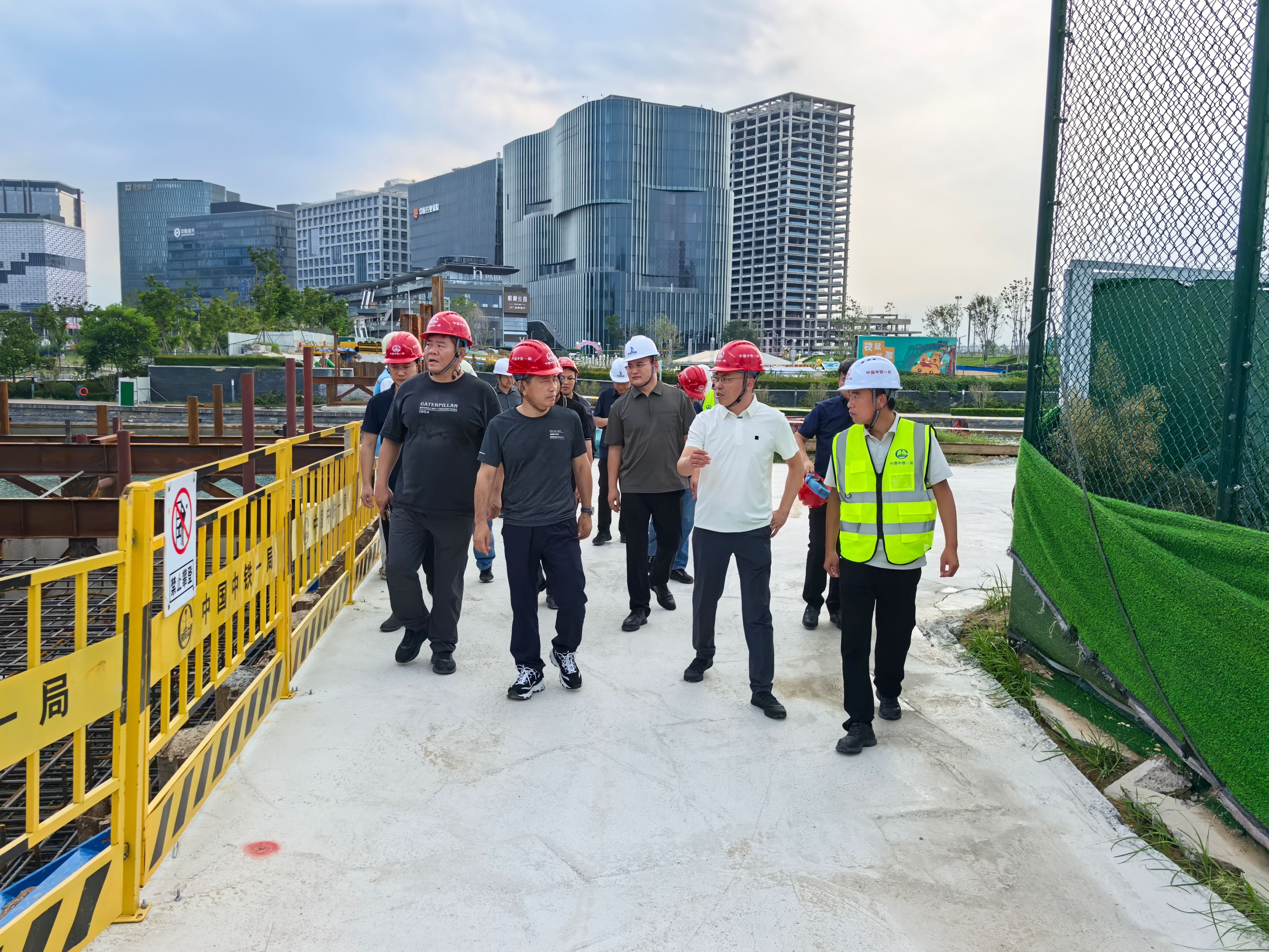 9d6d5a2c5cf7a34c780e12a11b6cb00a